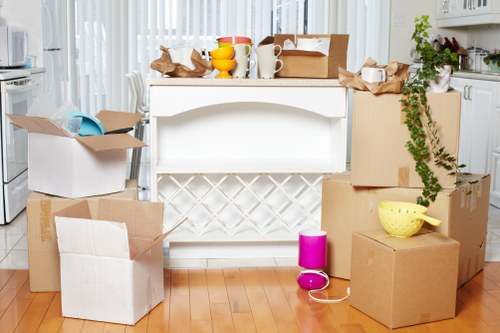A smooth moving day with removal companies in Watford