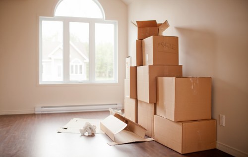 Residential and commercial removals support across Watford